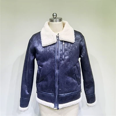 Kurtka ze sztucznego futra zamszowego